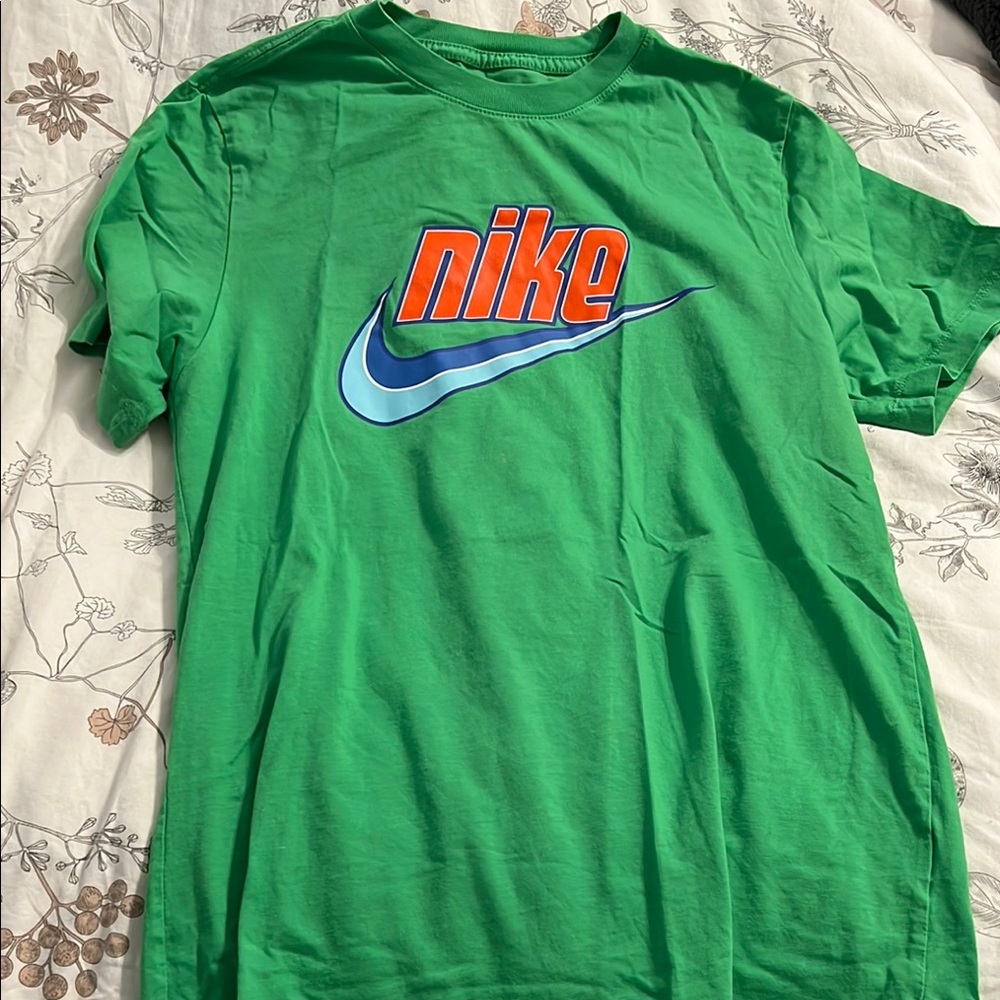 Nike Green Short Sleeve Tee